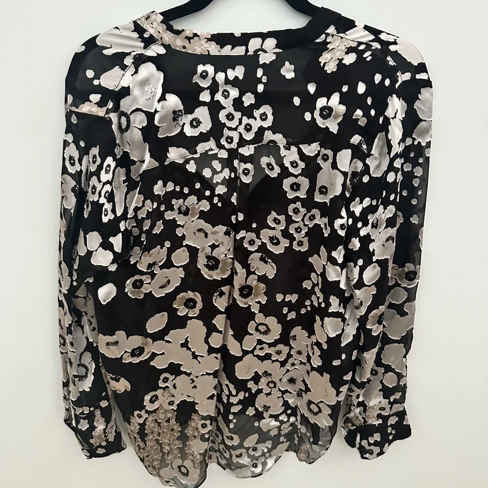 Alice + Olivia Black and Cream Floral Blouse - Picture 9 of 9